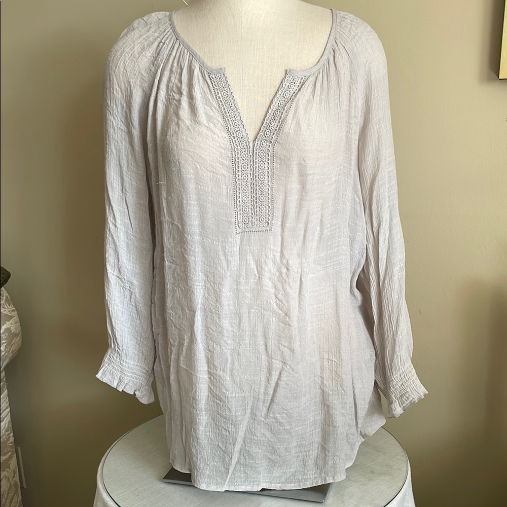 Elegant Gray/Silver Women's Top